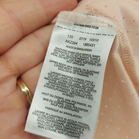 Columbia Bryce Peak Perforated Full Zip Softshell Size Medium Peach Cloud - Picture 7 of 9